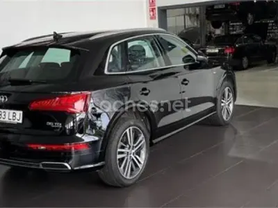 Używany Audi Q5 163 KM (119 kW) 2019 Czarny SUV