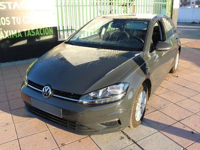 usado VW Golf Business & Navi 1.6 TDI 85kW (115CV) Segundamano