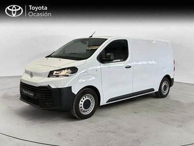 Käytetty Toyota Proace 100 kW (136 HP) 2025 Valkoinen Tila-auto