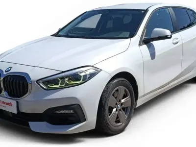 Usado BMW 118 Comfort Edition 140 CV (102 kW) 2020 Blanco
