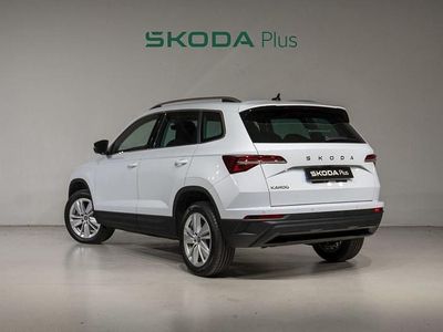 Usado Skoda Karoq Selection 150 CV (110 kW) 2025 Blanco SUV