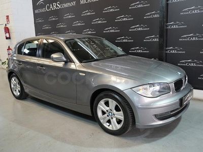 Usado BMW 116 Comfort Edition 136 HP (100 kW) 2011 Cinzento Citadino