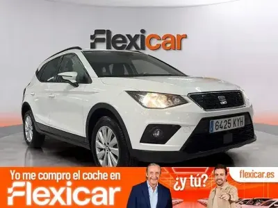 Usado Seat Arona Ecomotive 95 CV (69 kW) 2019 Blanco SUV