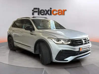Usado VW Tiguan R-line 150 CV (110 kW) 2024 Gris SUV