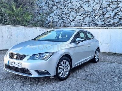Usado Seat Leon Reference 90 CV (66 kW) 2014 Gris / plata Berlina