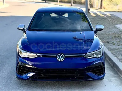 Usado VW Golf VIII R 320 CV (235 kW) 2021 Azul Berlina