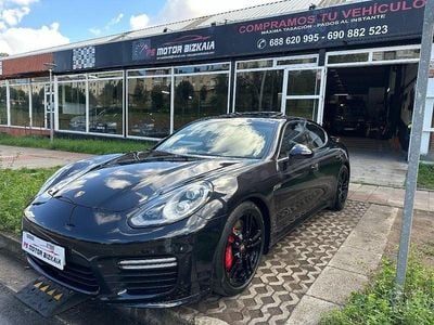 Usado Porsche Panamera Turbo Executive 520 CV (382 kW) 2015 Negro Berlina