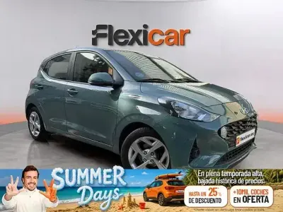 Usado Hyundai i10 67 CV (49 kW) 2022 Verde Utilitario