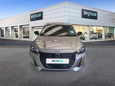 Usado Peugeot 208 Style 75 CV (55 kW) 2024 Gris Utilitario