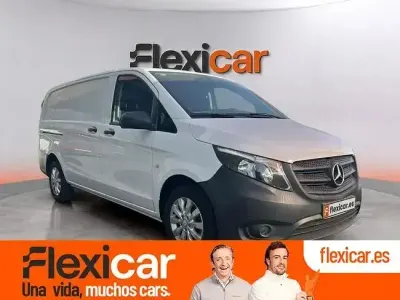 Usado Mercedes Vito 102 CV (75 kW) 2021 Blanco Van
