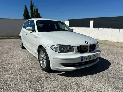 Usado BMW 118 143 CV (105 kW) 2008 Blanco Utilitario