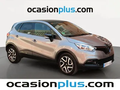 Usado Renault Captur Zen 120 CV (88 kW) 2016 Gris / plata SUV