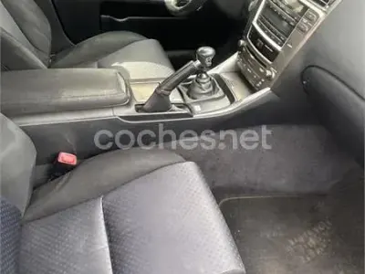 Usado Lexus IS220d Luxury Line 177 CV (130 kW) 2008 Azul Berlina