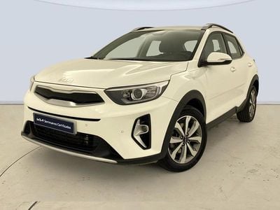 Usado Kia Stonic 100 CV (73 kW) 2025 Blanco SUV