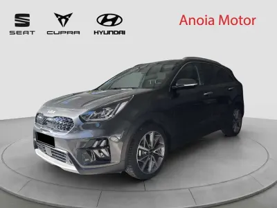 Usado Kia Niro 141 CV (103 kW) 2022 Gris SUV