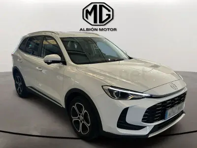 Usado MG ZS Comfort 116 CV (85 kW) 2025 Blanco SUV