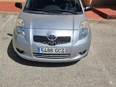 Occasion Toyota Yaris 87 PK (63 kW) 2008 Wit Hatchback