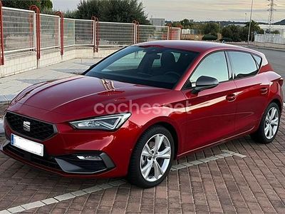 Rojo Usado 2024 Seat Leon FR Berlina | 25.500 € (Precio justo)