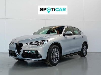Gris Usado 2022 Alfa Romeo Stelvio Super SUV | 35.900 € (Caro)