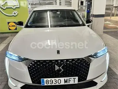 Usado DS Automobiles DS4 Trocadero 225 CV (165 kW) 2023 Blanco SUV