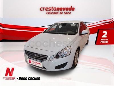 Blanco Usado 2011 Volvo S60 Kinetic Berlina | 9990 €