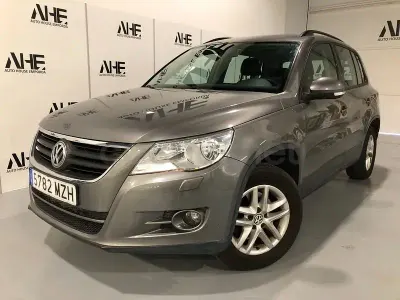 Usado VW Tiguan Sport 150 CV (110 kW) 2008 Marrón SUV