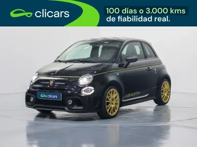 Usado Abarth 595 Turismo 165 CV (121 kW) 2021 Negro Utilitario