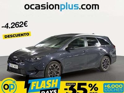 Usado Kia Ceed Style 101 CV (74 kW) 2025 Gris Utilitario