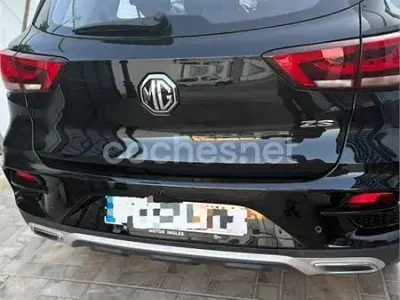 Usado MG ZS Comfort 106 CV (77 kW) 2024 Negro SUV