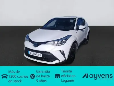 Begagnad Toyota C-HR Advance 122 HK (89 kW) 2021 Vit SUV