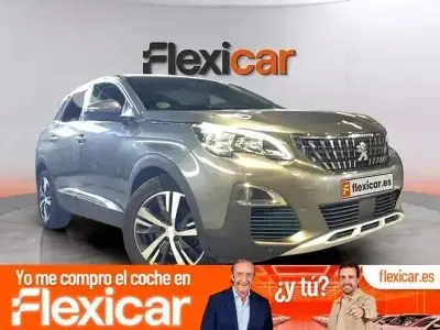 Usado Peugeot 3008 Allure 130 CV (95 kW) 2018 Verde SUV