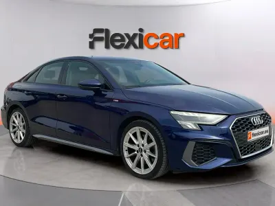 Usado Audi A3 Premium 150 CV (110 kW) 2020 Azul Berlina