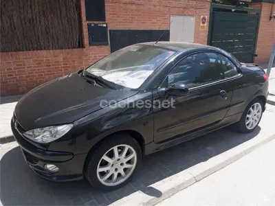 Begagnad Peugeot 206 CC