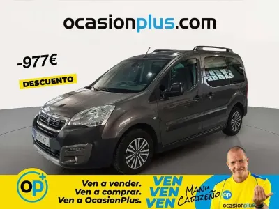 Usado Peugeot TePee Outdoor 120 CV (88 kW) 2017 Gris Van