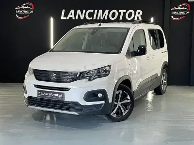 Usado Peugeot Rifter GT 100 CV (73 kW) 2021 Blanco Monovolumen