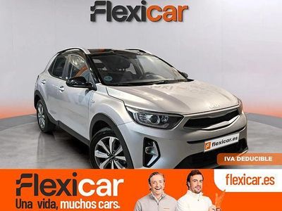 Usado Kia Stonic 84 CV (61 kW) 2023 Gris SUV