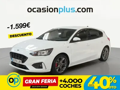 Usado Ford Focus ST-Line 125 CV (91 kW) 2022 Blanco