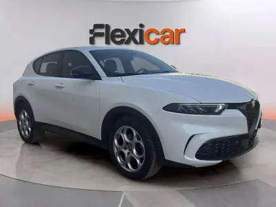 Usado Alfa Romeo Tonale Sprint 131 CV (96 kW) 2023 Blanco SUV