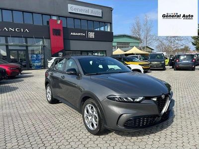 Usado Alfa Romeo Tonale Sprint 130 CV (95 kW) 2023 Grigio SUV