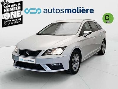 Usado Seat Leon Style Plus 116 CV (85 kW) 2017 Blanco Familiar