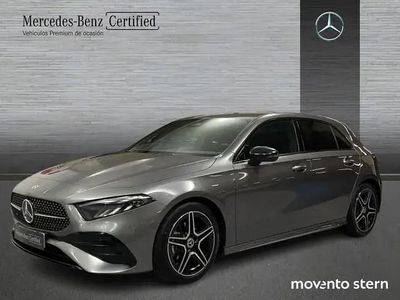 Usado Mercedes A180 Advanced 116 HP (85 kW) 2025 Cinzento Sedan