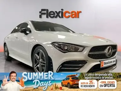 Usado Mercedes CLA180 AMG line 136 CV (100 kW) 2020 Blanco Berlina