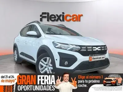 Usado Dacia Sandero Expression 91 CV (66 kW) 2024 Blanco