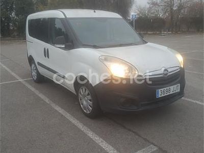 Blanco Usado 2015 Opel Combo Selective Monovolumen | 5500 €
