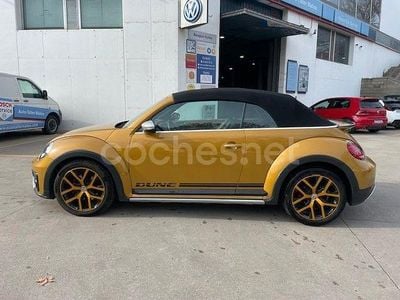 Usado VW Beetle Cabriolet Dune 220 CV (161 kW) 2016 Amarillo Descapotable
