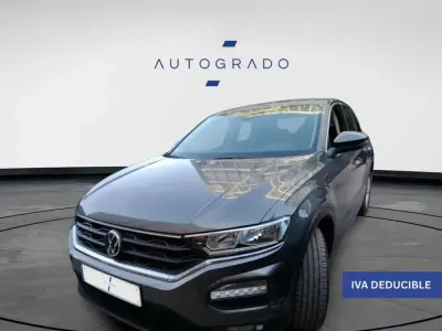 Usado VW T-Roc Edition 116 CV (85 kW) 2022 Gris SUV