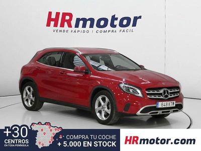Rojo Usado 2019 Mercedes GLA180 Urban SUV | 19.990 € (Un poco caro)