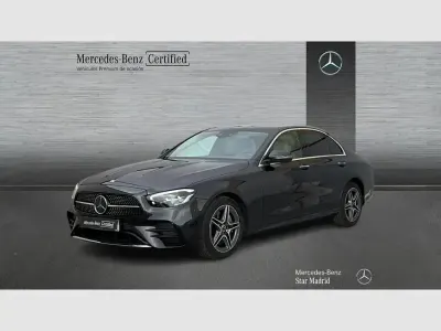 Usado Mercedes E400 AMG line 330 CV (242 kW) 2022 Gris Berlina