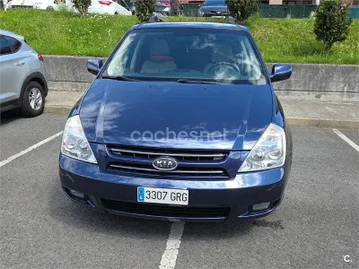 Usado Kia Carnival 185 CV (136 kW) 2009 Azul Monovolumen