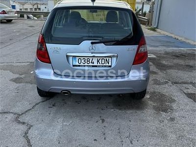 Usado Mercedes A180 109 CV (80 kW) 2009 Azul Monovolumen